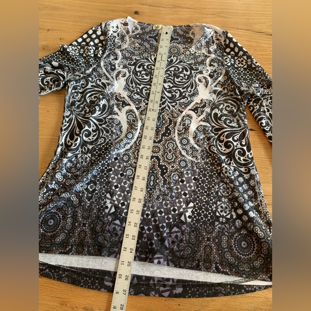 Unity World Wear 3/4 Sleeve Women’s Large Tunic Top‎ Geometric Print Multicolor - Picture 4 of 8